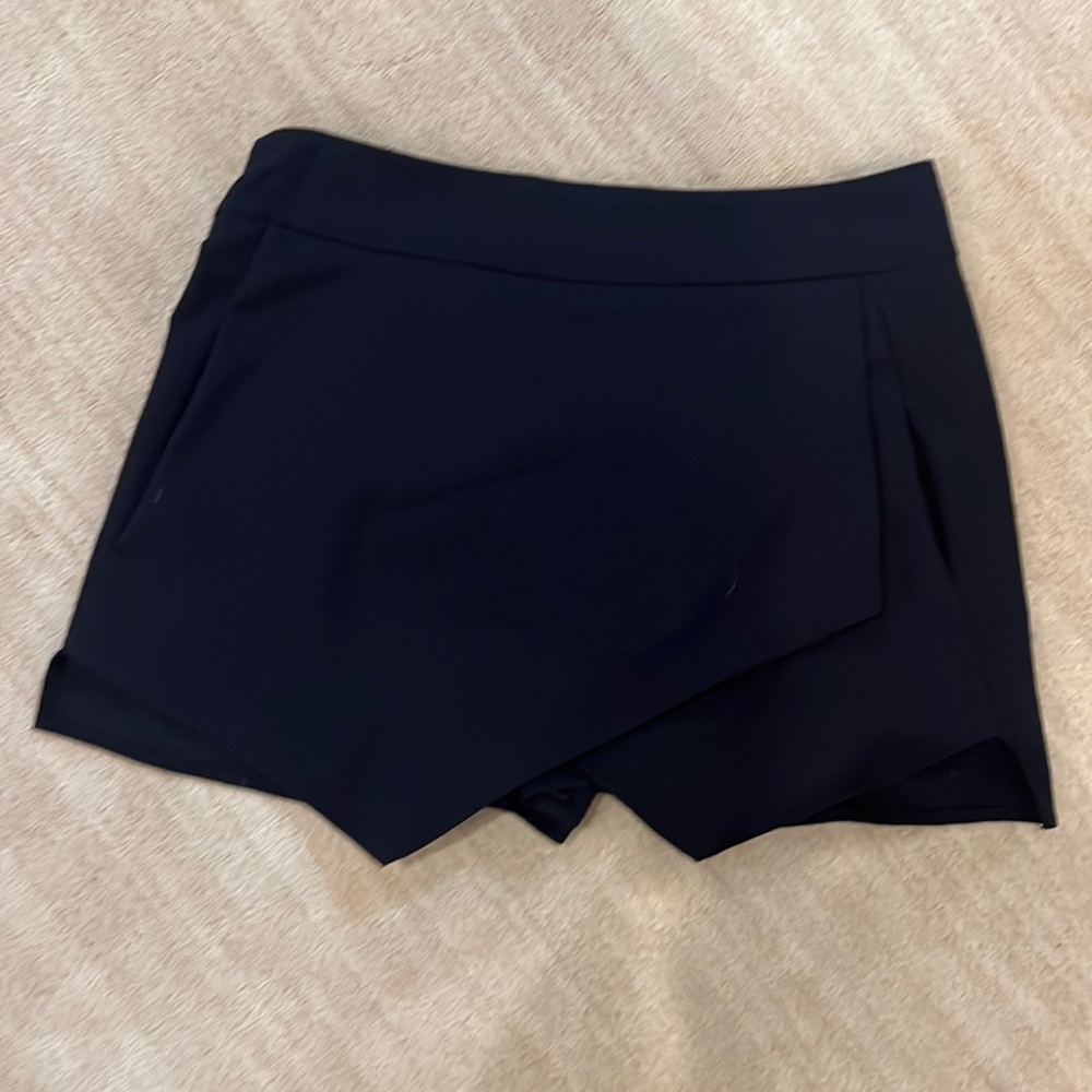 Aqua Women's Faux Wrap Skort Black Small. Runs a little small.
